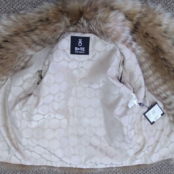 CLEARANCE! BYTE by TESO Finn Raccoon Fur Jacket - Picture 6 of 6
